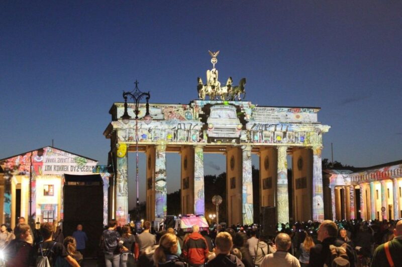 Berlin: Guided Walking Tour of the Old Town - Key Points