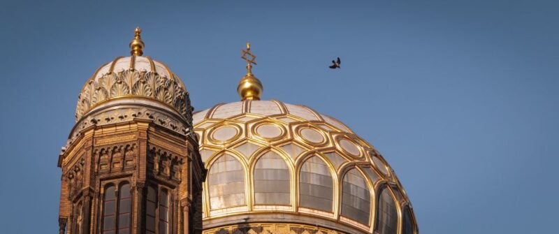 Berlin: Hidden Backyards Guided Walking Tour - Starting Location