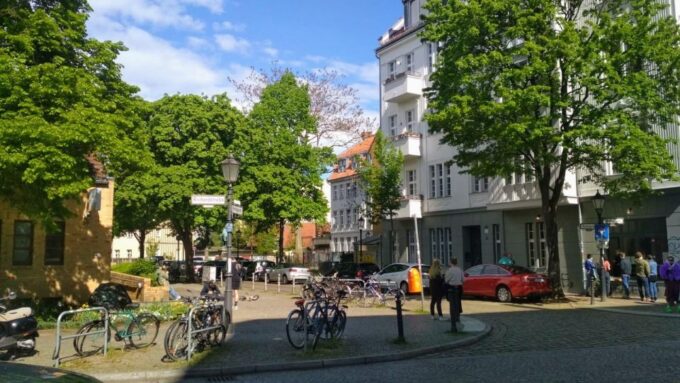Berlin: Hip&Historic Neukölln Self-guided Neighbourhood Walk - Audio Guide and Interactive Tasks