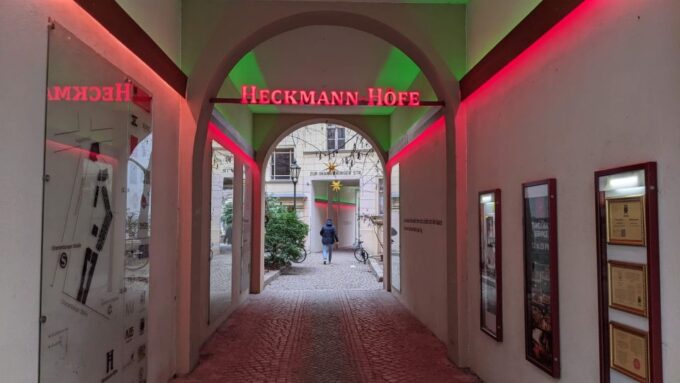 Berlin: Historic Backyards Self-guided Neighbourhood Walk - Exploring Berlins Backyards