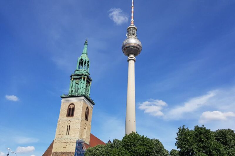 Berlin: Historic Center Walking Tour With a Real Berliner - Customer Feedback