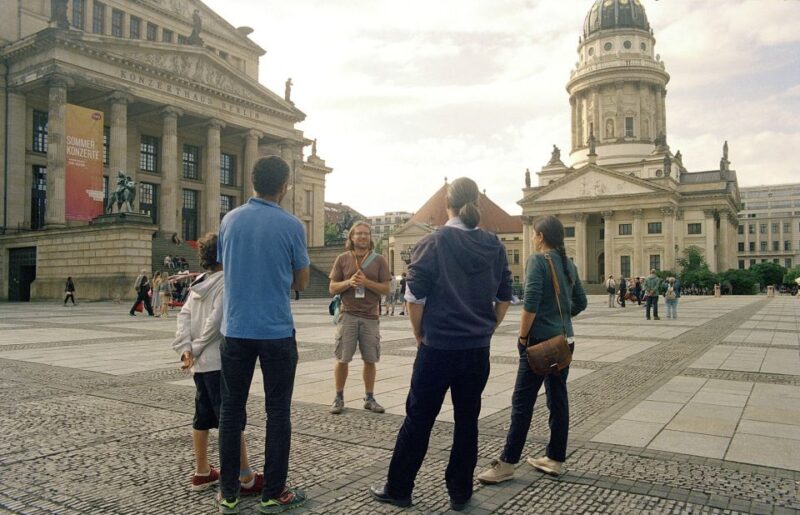 Berlin Historical Highlights Walking Tour - Exploring the Berlin Wall