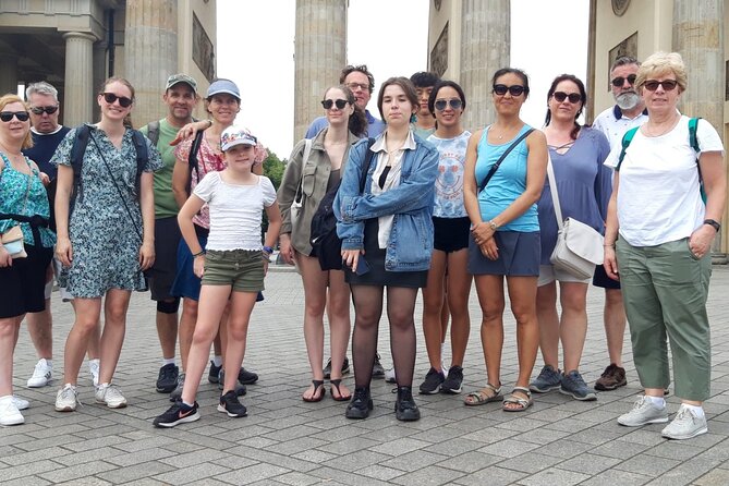 Berlin History & Highlights Cold War & World War II Walking Tour - Visiting Berliner Dom