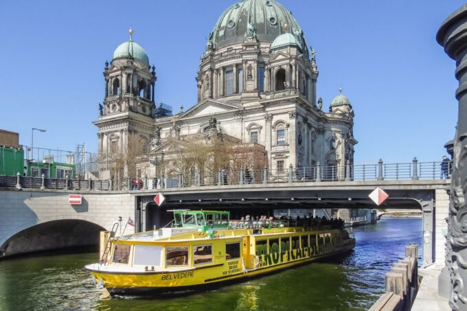 Berlin: Hop-On Hop-Off Sightseeing Bus With Boat Options - Comprehensive Tour Route Details