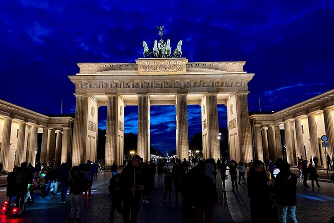 Berlin In A Nutshell: Introductory Group Walking Tour - Meeting Point and End Location