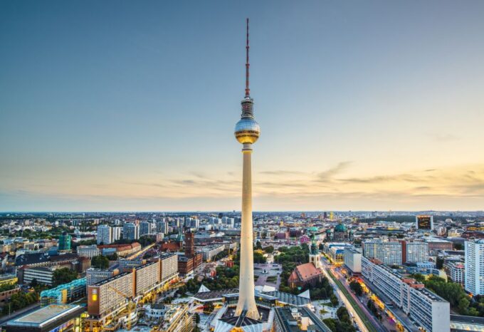 Berlin: Mitte Culinary Food Tour - Logistical Information