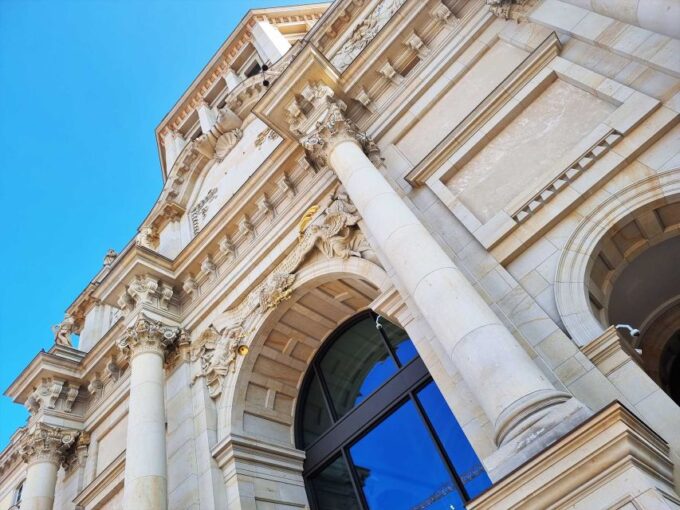 Berlin Museumsinsel Audio Rally by P.I. Sir Peter Morgan - Explore UNESCO Site