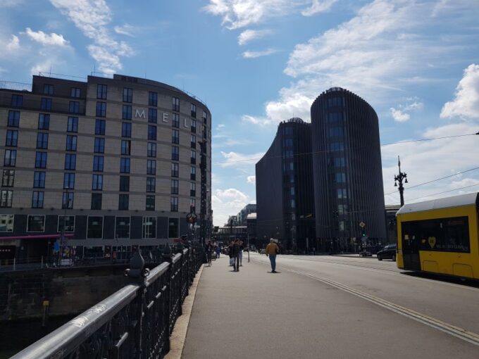 Berlin: Northern Friedrichstraße Smartphone Audio Tour - Download Instructions