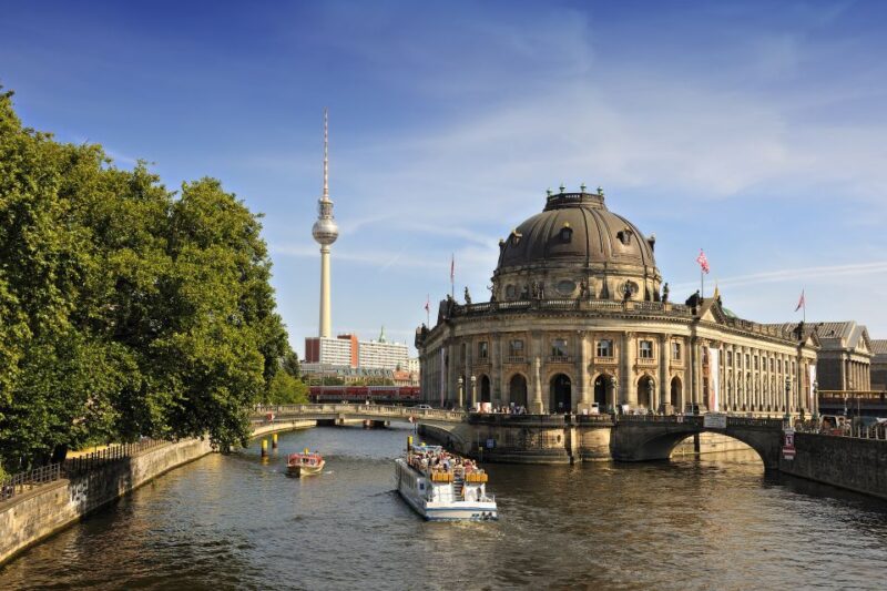 Berlin on Your Own - Round Trip From Warnemünde Port - Experience Highlights