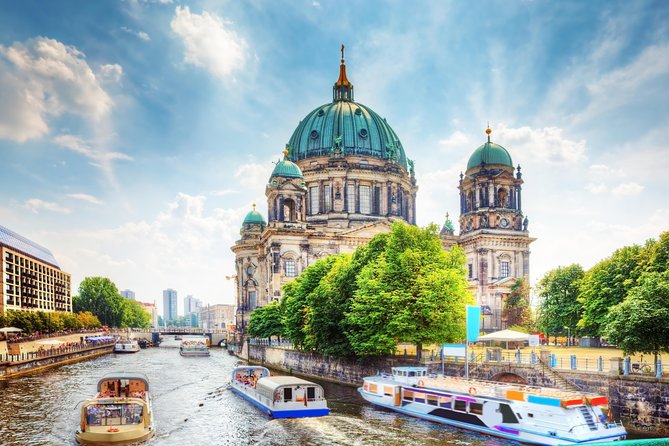 Berlin on Your Own - Round Trip Transportation From Warnemünde and Rostock Port - Meeting and Pickup