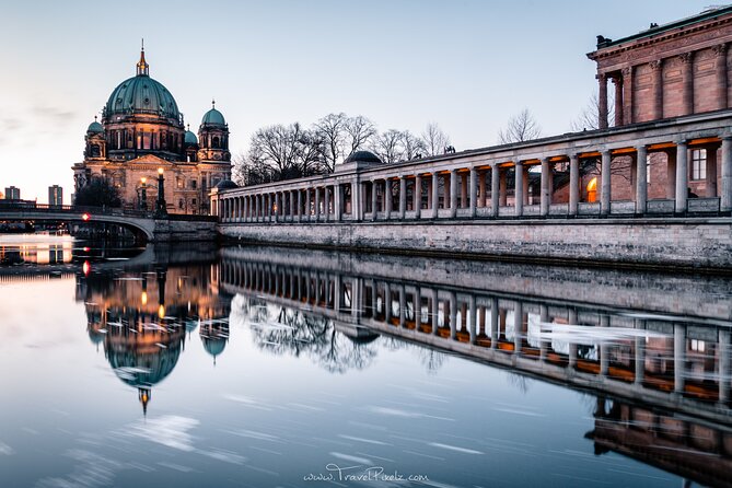 BERLIN PHOTO TOUR With a Professional Photographer From BERLIN - Tour Duration and Availability