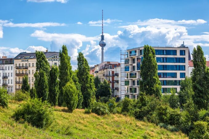 Berlin Prenzlauer Berg: Scavenger Hunt Self-Guided Tour - Tour Flexibility and Convenience