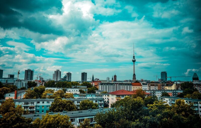 Berlin: Private Christmas Market Tour - Cultural Insights