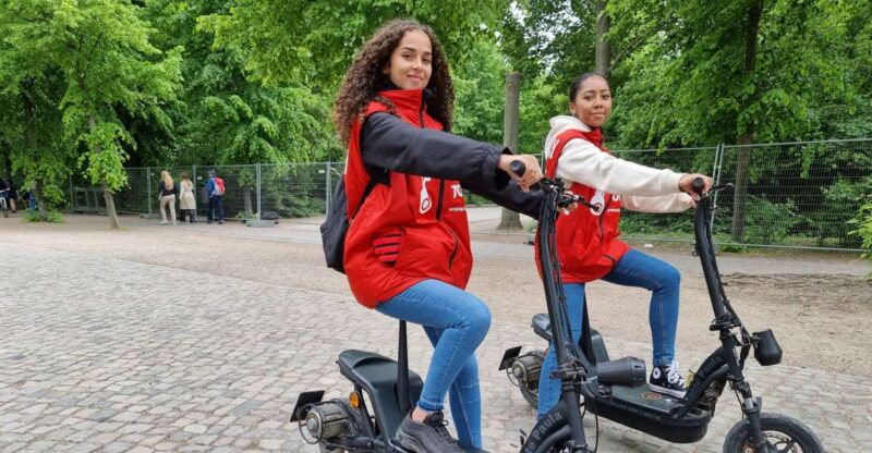 Berlin: Private E-Scooter Highlights Tour - Tour Highlights