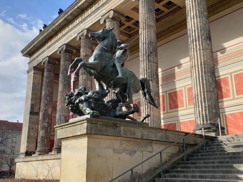 Berlin: Private Historic City Center Walking Tour - Tour Overview and Pricing