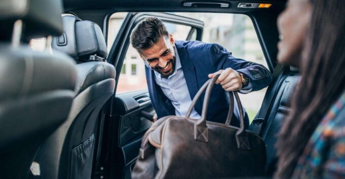 Berlin: Private Transfer to / From Brandenburg Airport (Ber) - Customer Service