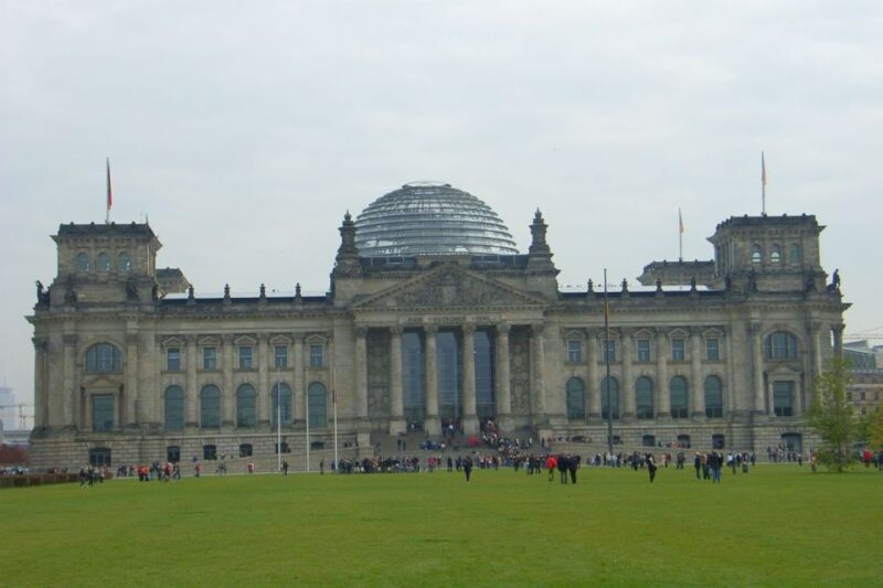 Berlin: Private Walking Tour With a Local Guide - Meeting Point and Directions