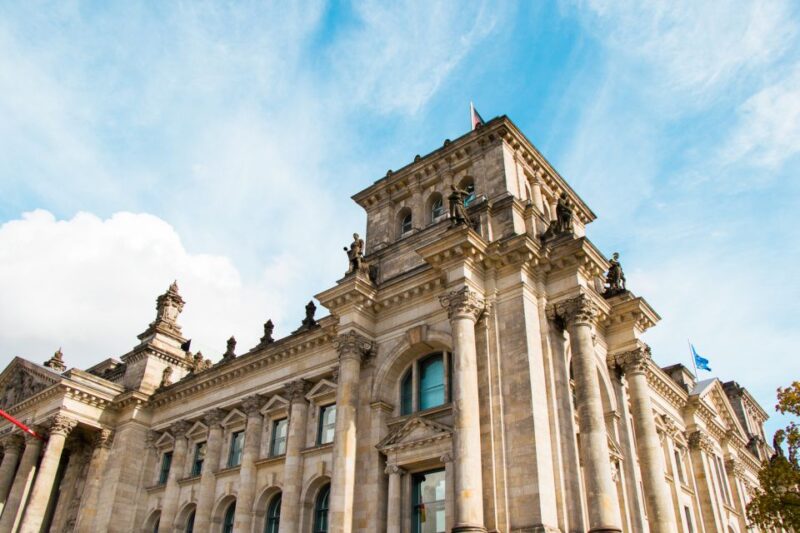 Berlin Reichstag and Glass Dome Private Tour - Viewing the Berlin Skyline