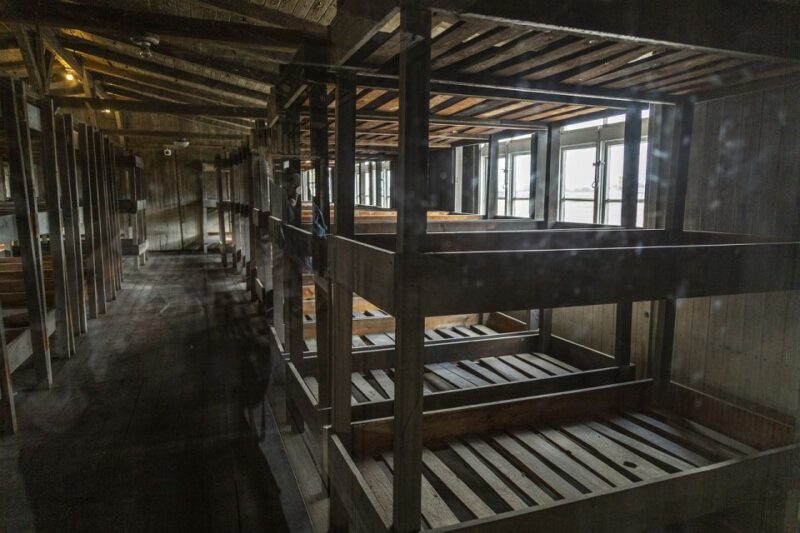Berlin: Sachsenhausen Concentration Camp Memorial Tour - Guided Experience