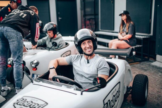 Berlin: Self-Drive City Sightseeing Tour in a Mini Hot Rod - Contact Information