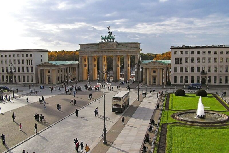 Berlin: Self-Guided Audio Walking Tour - Key Points