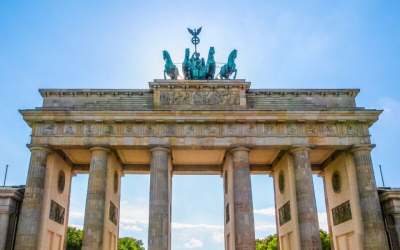 Berlin: Self-Guided Outdoor Escape Game - Engaging Puzzle-Solving Challenges