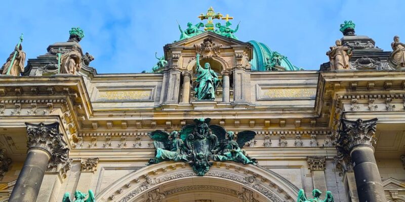 Berlin: Self Guided Walking Tour With Riddle & Quiz Game - Customer Reviews