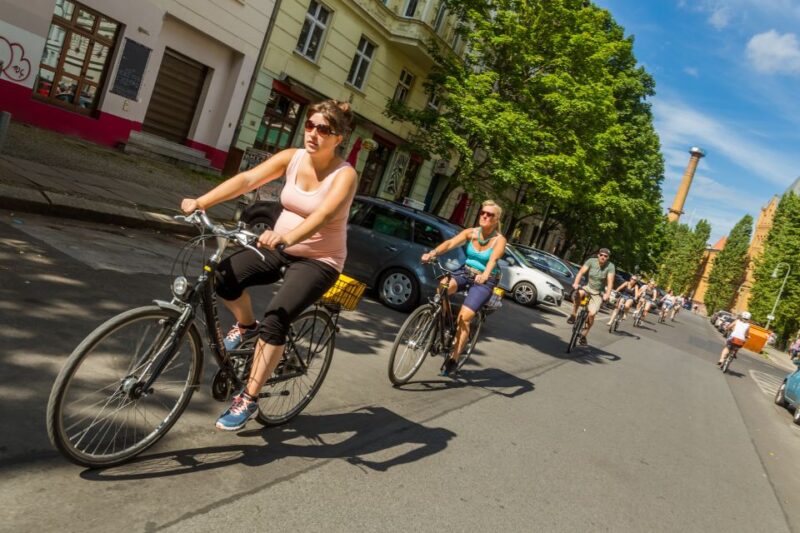 Berlin: Sights and Highlights Bike Tour With a Local Guide - Exploring Prenzlauer Berg