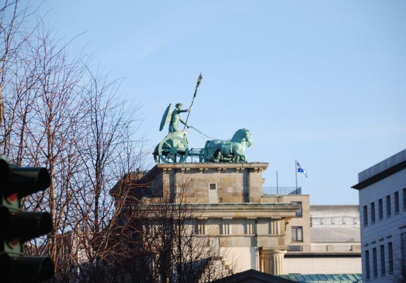 Berlin: The Time of National Socialism Walking Tour - Significance of the Brandenburg Gate
