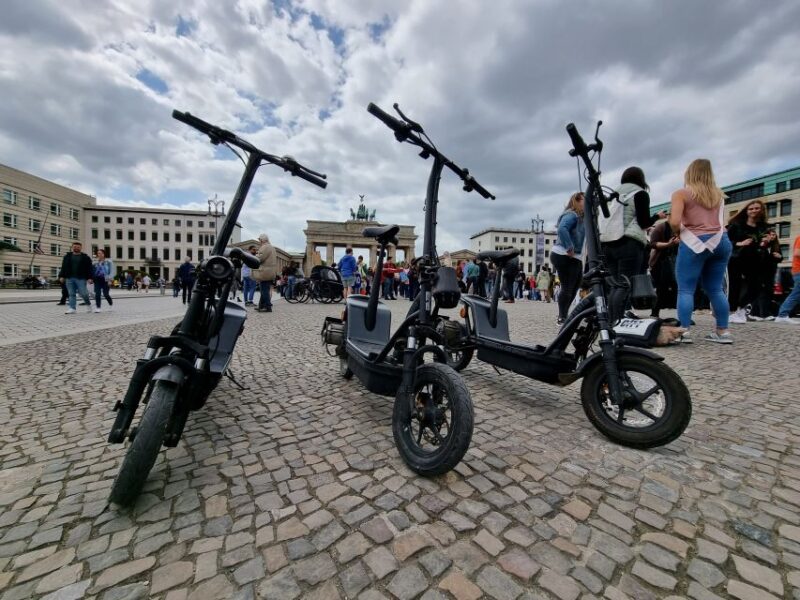 Berlin: Top Sights Guided E-Scooter Tour - Guided Scooter Experience
