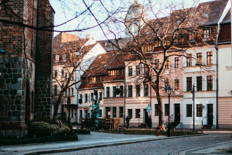 Berlin: Tour With Private Guide - Guided Tour Details