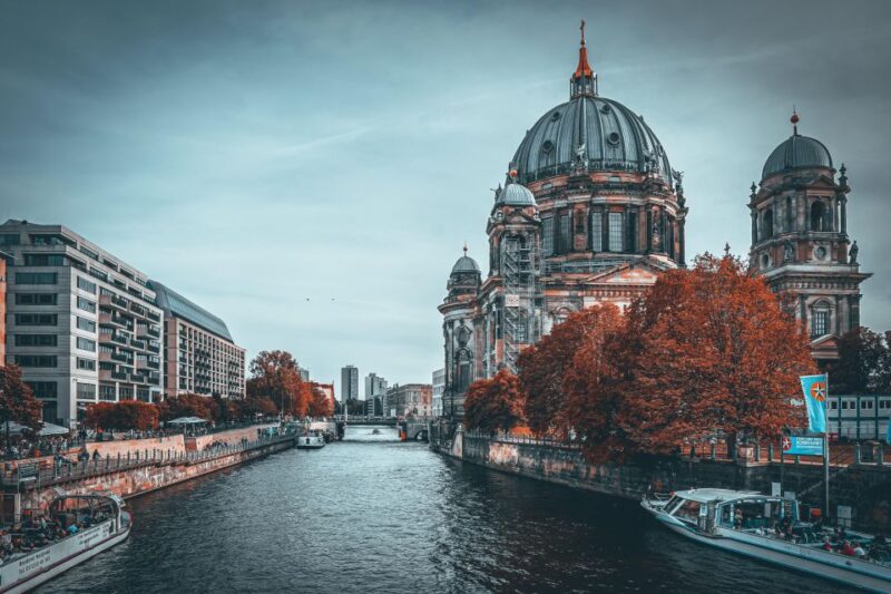 Berlin: Tour With Private Guide - Pickup and Drop-off