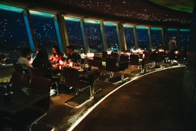 Berlin TV Tower: Fast View Entry With 3-Course Meal - Evacuation and Visibility