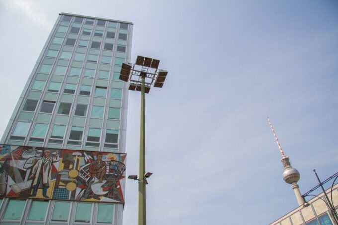 Berlin Wall Bike Tour - Destination Highlights