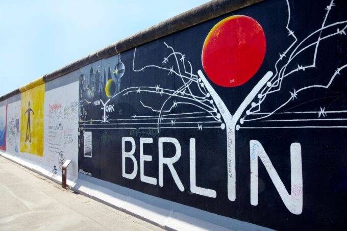 Berlin Wall & Cold War: Personal Life Stories Private Tour - Cold War Personal Accounts