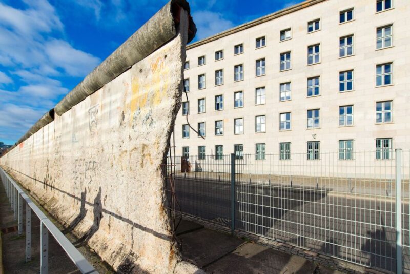 Berlin Wall - East and West Berlin Private Walking Tour - Experience Highlights