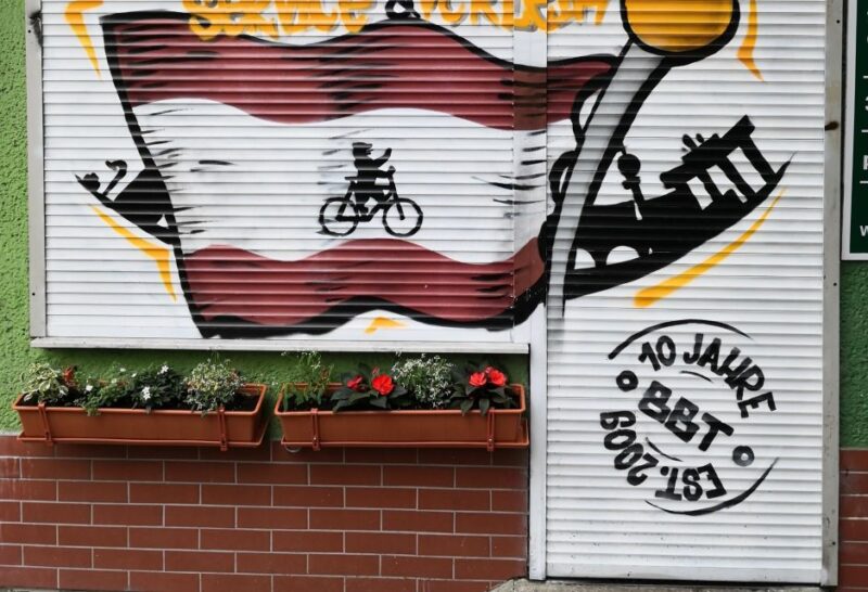 Berlin Wall: Small Group Guided Tour - Tour Highlights