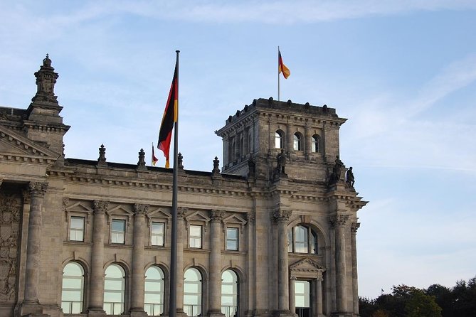 Berlin's Must-See History Sites Private Black Van Half-Day Tour - Positive Guest Feedback