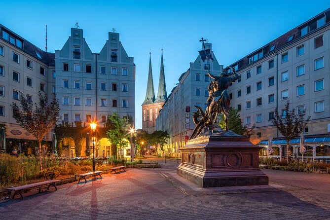 Berlin's Old Town - Private Live Virtual Experience - Meeting Details