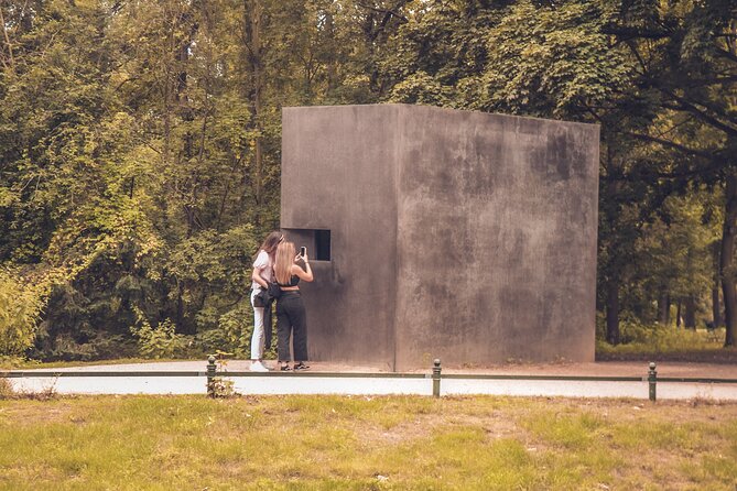 Berlins Queer & Trans History – Guided Augmented Reality Tour - Exploring LGBTQIA+ Origins