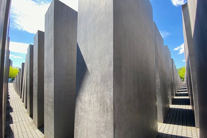 Berlins WWII History - Private Live Virtual Experience - Participation Details