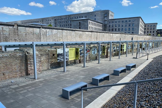 Berlins WWII History - Private Live Virtual Experience - Navigating the Memorial to the Murdered Jews