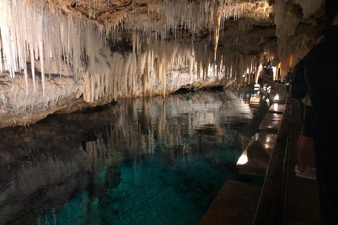 Bermuda Aquarium and Crystal Caves Admission - Packing Essentials