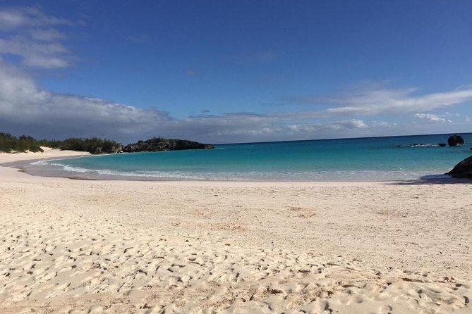 Bermuda Beach Hop Experience - Customer Feedback Analysis