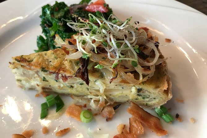 Bermuda Food Tour: Eat, Drink and Explore - Local Flavors and Specialties