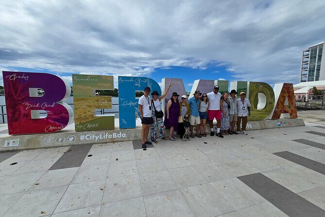 Bermuda Shops, Sights and Shores Tour - Transportation and Group Size