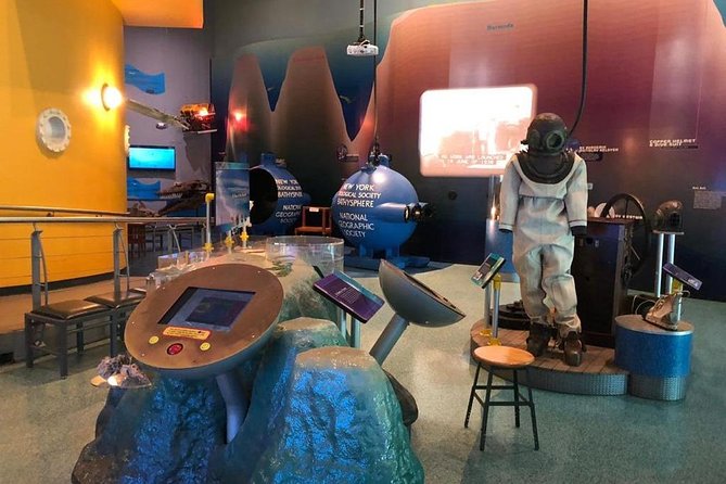 Bermuda Underwater Exploration Institute and Aquarium Adventure Day - Discovering Marine Life at the Aquarium