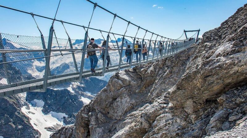 Bern: Engelberg & Mount-Titlis Escapade Private Day Trip - Glacier Cave and Titlis Cliff Walk