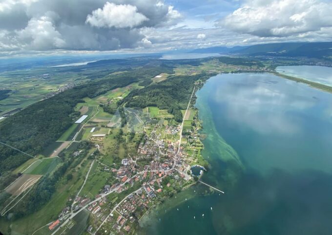 Bern: Exclusive Lakeland Helicopter-Tour for up to 4 People - Frequently Asked Questions