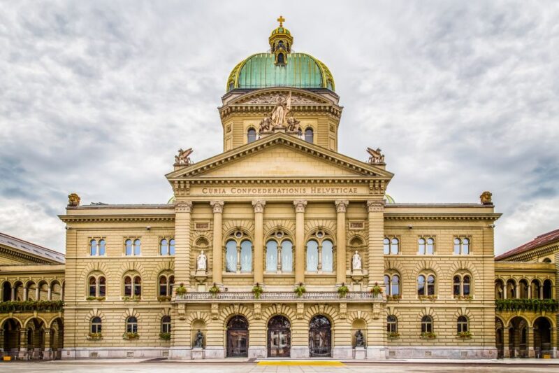 Bern Highlights Self-Guided Scavenger Hunt and Walking Tour - Solving Scavenger Hunt Clues